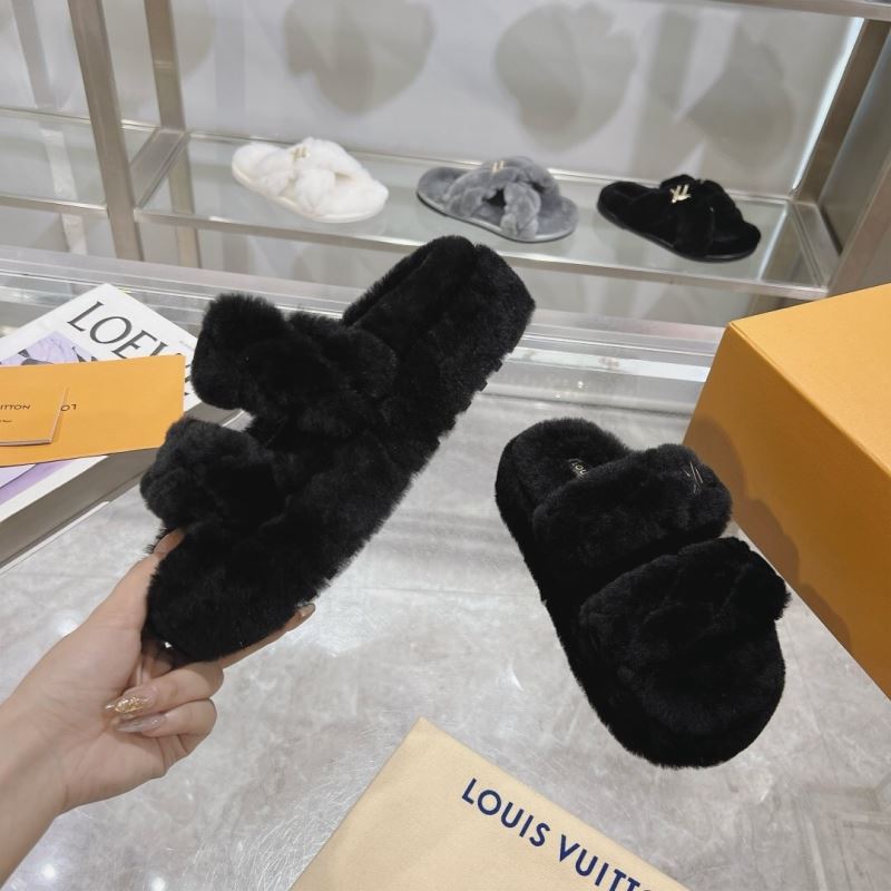 Louis Vuitton Slippers